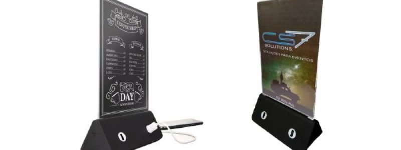 Carregador-de-Mesa-para-Celular-em-Festas-e-Eventos-2-o0589d9kfmr44s2yv1m29vswtzipybmcrc460r5kfs